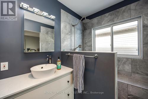 23 Huffman Avenue, Port Hope, ON - Indoor Photo Showing Bathroom