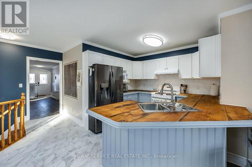 23 Huffman Avenue, Port Hope, ON - Indoor Photo Showing Kitchen With Double Sink