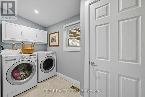 389 Victoria Street, Cobourg, ON - Indoor Photo Showing Laundry Room