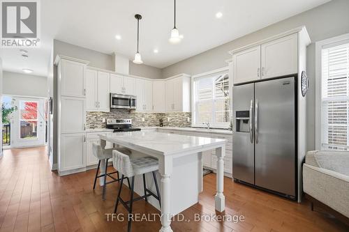 816 Smith Road, Cobourg, ON - Indoor Photo Showing Kitchen With Stainless Steel Kitchen With Upgraded Kitchen