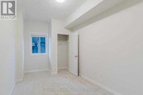 G105 - 25 Isherwood Avenue, Cambridge, ON - Indoor Photo Showing Other Room