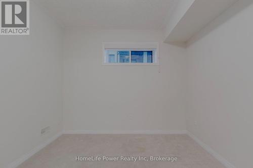G105 - 25 Isherwood Avenue, Cambridge, ON - Indoor Photo Showing Other Room