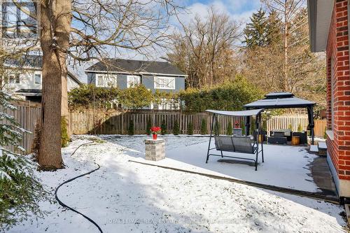 125 Paliser Court, Oakville, ON - Outdoor