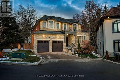 125 Paliser Court, Oakville, ON - Outdoor With Facade