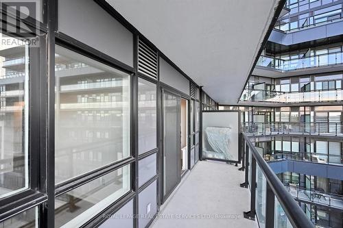 Private Balcony with Glass Panels - 603 - 395 Dundas Street W, Oakville, ON 