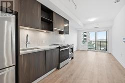 Features Quartz Countertops & Designer Backsplash - 