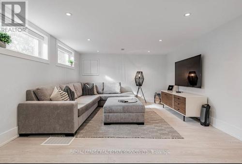Lower - 46 Badger Drive, Toronto, ON - Indoor Photo Showing Living Room