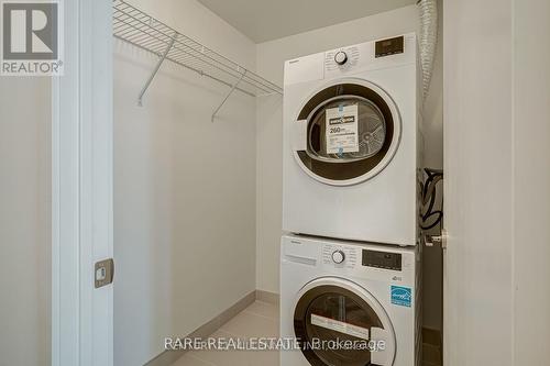 312 - 1787 St. Clair Avenue W, Toronto, ON - Indoor Photo Showing Laundry Room
