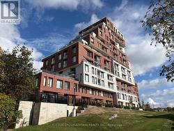 610 - 3100 KEELE STREET  Toronto, ON M3M 0E1