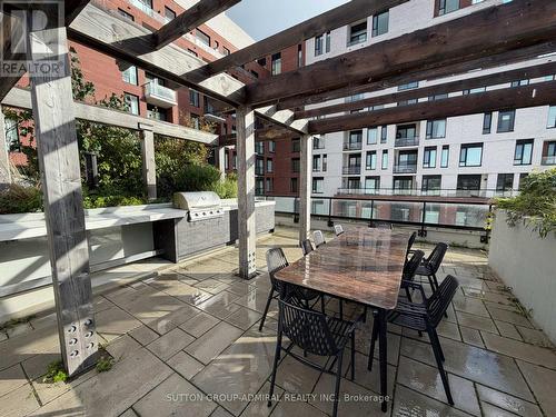 610 - 3100 Keele Street, Toronto, ON - Outdoor
