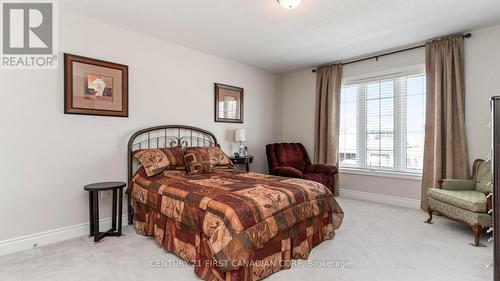 102 Caverhill Crescent, Middlesex Centre (Komoka), ON - Indoor Photo Showing Bedroom