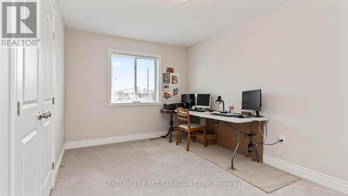 102 Caverhill Crescent, Middlesex Centre (Komoka), ON - Indoor Photo Showing Office