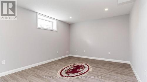 102 Caverhill Crescent, Middlesex Centre (Komoka), ON - Indoor Photo Showing Other Room