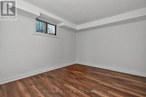 152 Holditch Street, Bracebridge, ON - Indoor Photo Showing Other Room