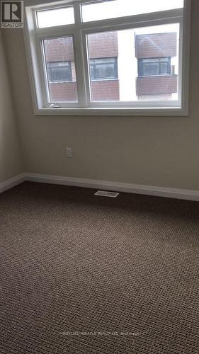 19 - 35 Midhurst Heights, Hamilton, ON - Indoor Photo Showing Other Room