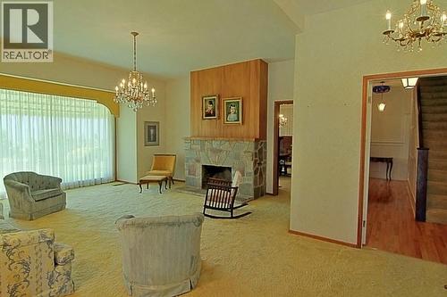 2990 Dunster Road, Kelowna, BC - Indoor With Fireplace