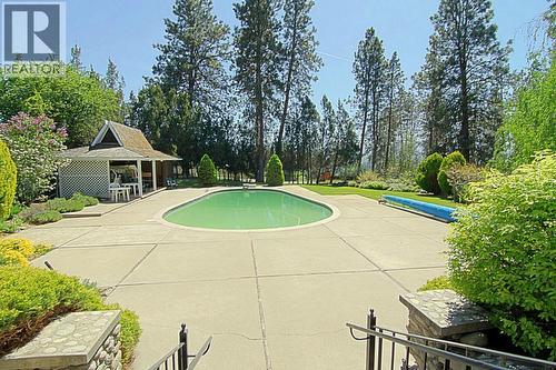 2990 Dunster Road, Kelowna, BC - Outdoor