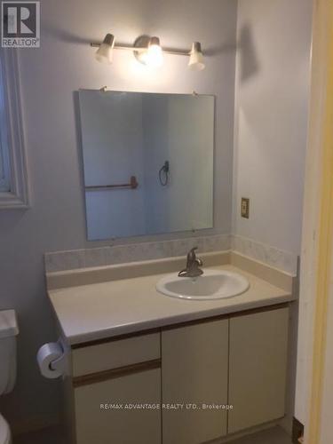 4 - 1294 Byron Baseline Road W, London South (South K), ON - Indoor Photo Showing Bathroom