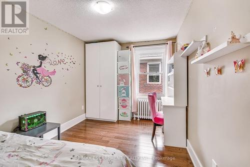 14 - 25 Mountwood Avenue, Hamilton, ON - Indoor Photo Showing Bedroom