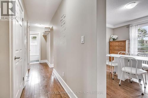 14 - 25 Mountwood Avenue, Hamilton, ON - Indoor Photo Showing Other Room