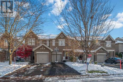 135 TANDALEE CRESCENT  Ottawa, ON K2M 0A1