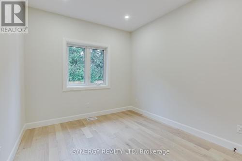 5 Haddon Lane, Strathroy-Caradoc (Nw), ON - Indoor Photo Showing Other Room
