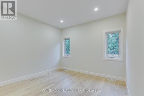 5 Haddon Lane, Strathroy-Caradoc (Nw), ON - Indoor Photo Showing Other Room