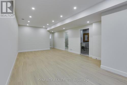 5 Haddon Lane, Strathroy-Caradoc (Nw), ON - Indoor Photo Showing Other Room