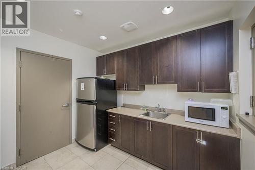 1980 Imperial Way Unit# 212, Burlington, ON 