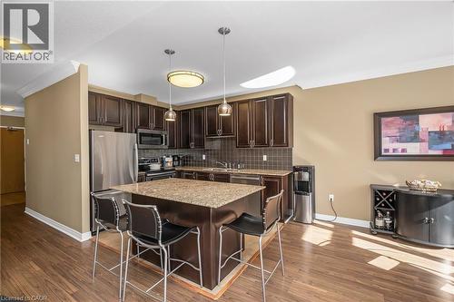 1980 Imperial Way Unit# 212, Burlington, ON 