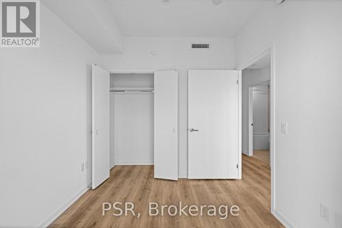 2209 - 101 Roehampton Avenue, Toronto, ON - Indoor Photo Showing Other Room