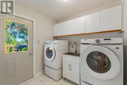 2132 14Th Line, Innisfil, ON - Indoor Photo Showing Laundry Room