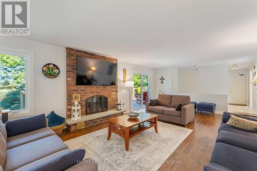 2132 14Th Line, Innisfil, ON - Indoor Photo Showing Living Room With Fireplace