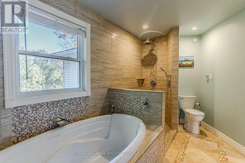 280 Private Street, Gravenhurst, ON - Indoor Photo Showing Bathroom