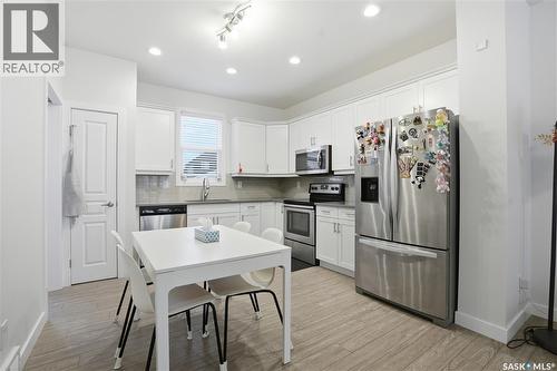 1044 Kolynchuk Crescent, Saskatoon, SK - Indoor