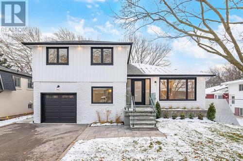 2276 Wyandotte Drive, Oakville, ON 