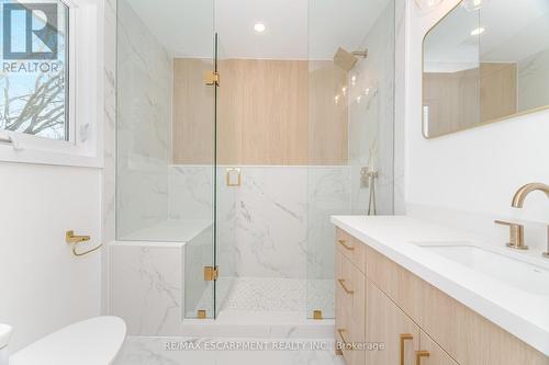 2276 Wyandotte Drive, Oakville, ON 