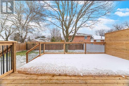 2276 Wyandotte Drive, Oakville, ON 