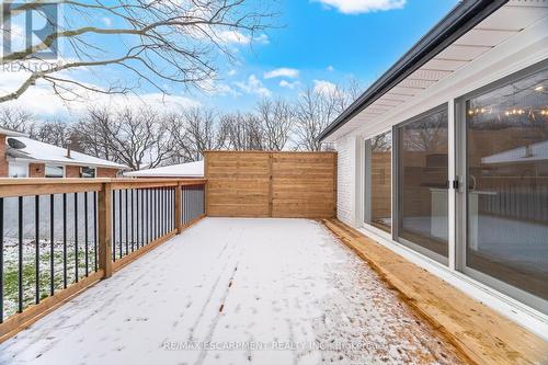 2276 Wyandotte Drive, Oakville, ON 