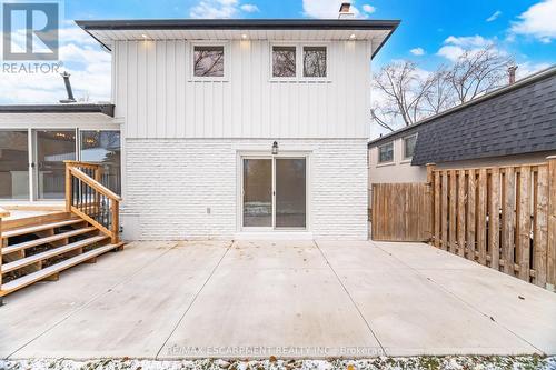 2276 Wyandotte Drive, Oakville, ON 