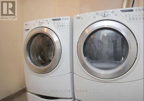 Bsmt - 833 Mays Crescent, Mississauga, ON - Indoor Photo Showing Laundry Room