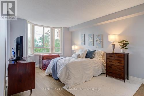 604 - 5 Lisa Street, Brampton, ON - Indoor Photo Showing Bedroom