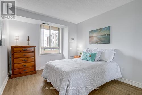 604 - 5 Lisa Street, Brampton, ON - Indoor Photo Showing Bedroom