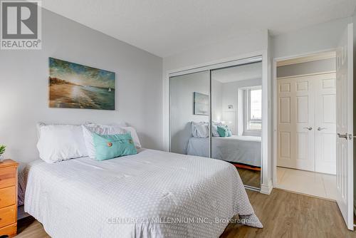 604 - 5 Lisa Street, Brampton, ON - Indoor Photo Showing Bedroom
