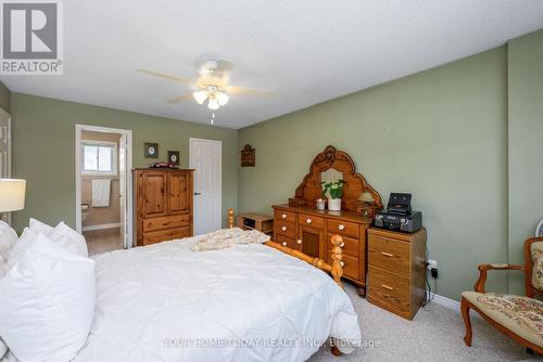 20 Jason Crescent, Halton Hills, ON - Indoor Photo Showing Bedroom