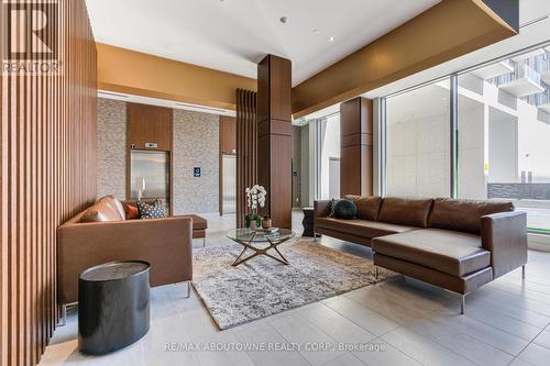 A0206 - 125 Bronte Road, Oakville, ON - Indoor Photo Showing Other Room