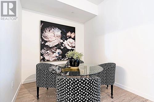 A0206 - 125 Bronte Road, Oakville, ON - Indoor Photo Showing Other Room