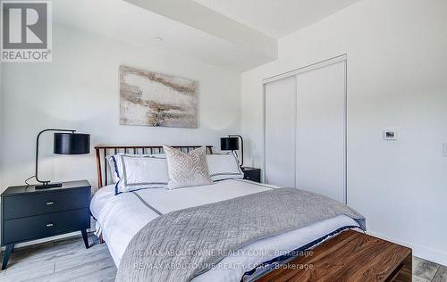 A0206 - 125 Bronte Road, Oakville, ON - Indoor Photo Showing Bedroom