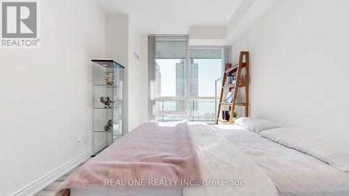 1708 - 33 Bay Street, Toronto, ON - Indoor Photo Showing Bedroom