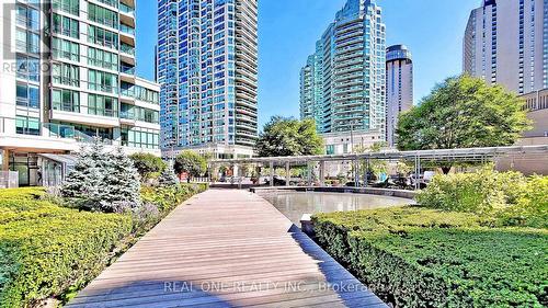 1708 - 33 Bay Street, Toronto, ON - Outdoor With Facade